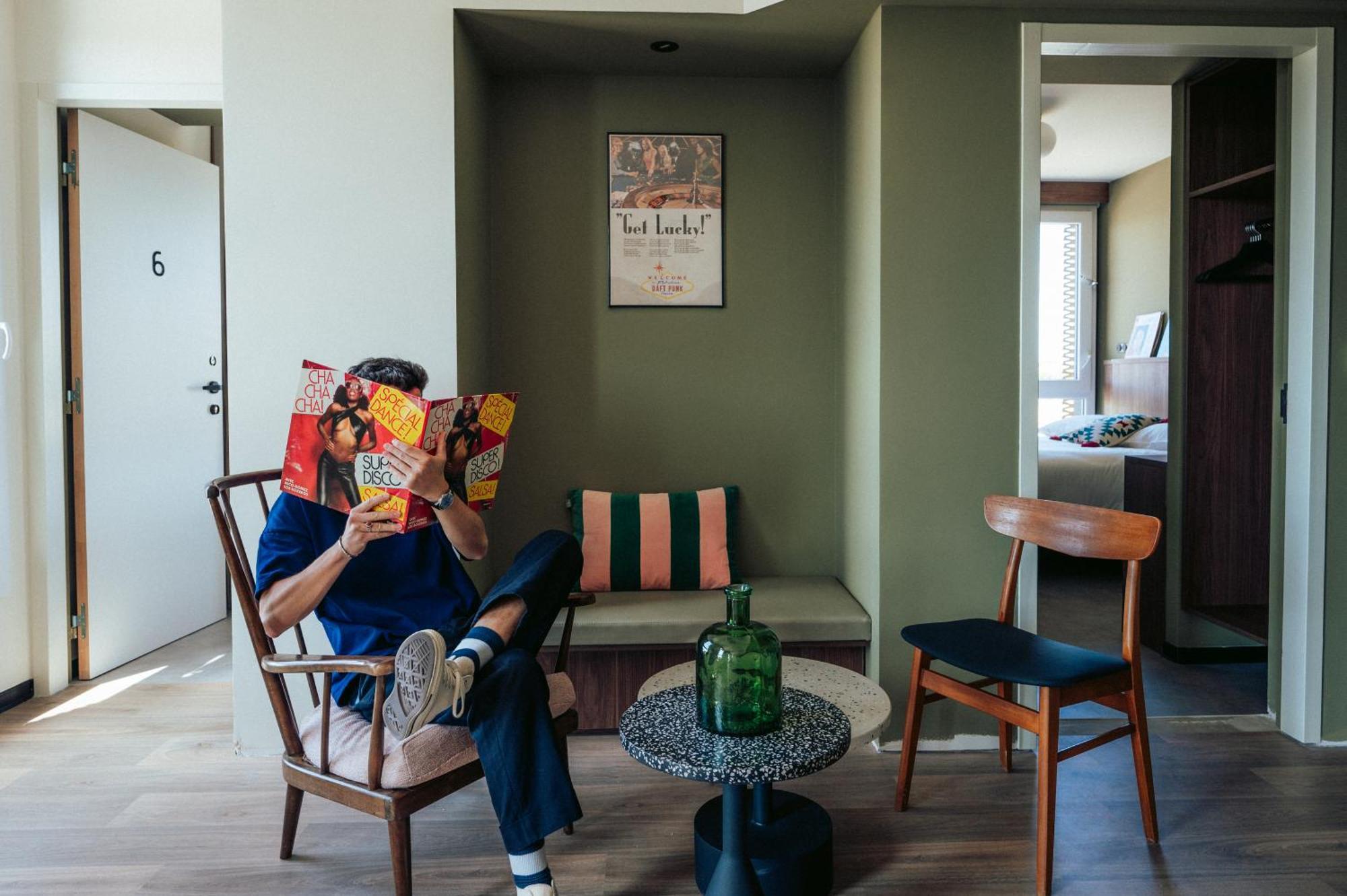 Jost Hostel Montpellier Centre St Roch エクステリア 写真